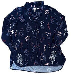 🟤🟤Hatley Dark Blue Shirt with Red and White Floral Design